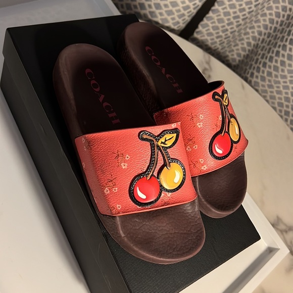 COACH UNDELE SPRT CHR MXM SANDAL. - Picture 4 of 8